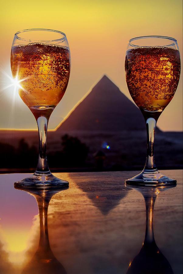 Отель Tut Pyramids View Kafrat al Jabal Экстерьер фото