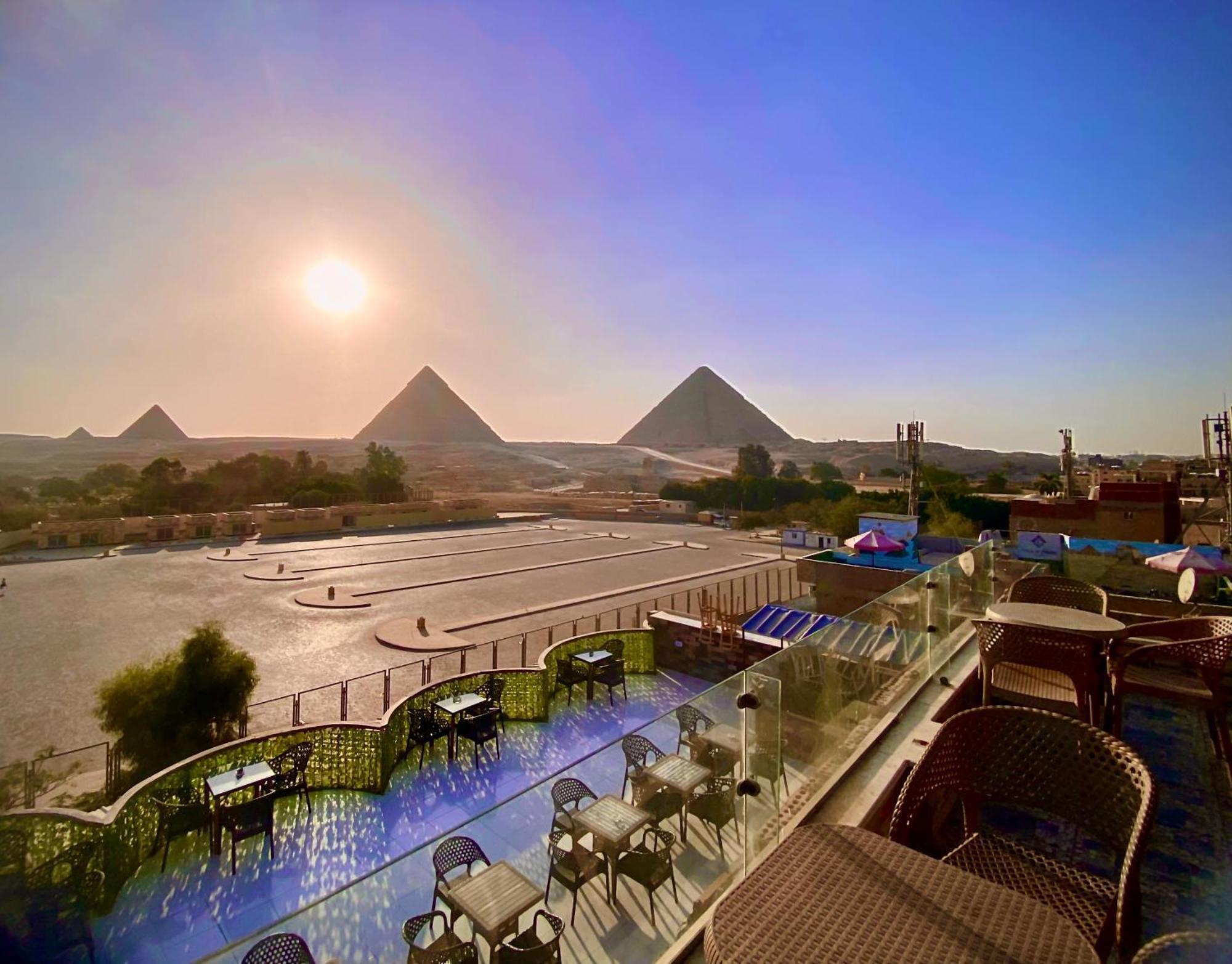 Отель Tut Pyramids View Kafrat al Jabal Экстерьер фото