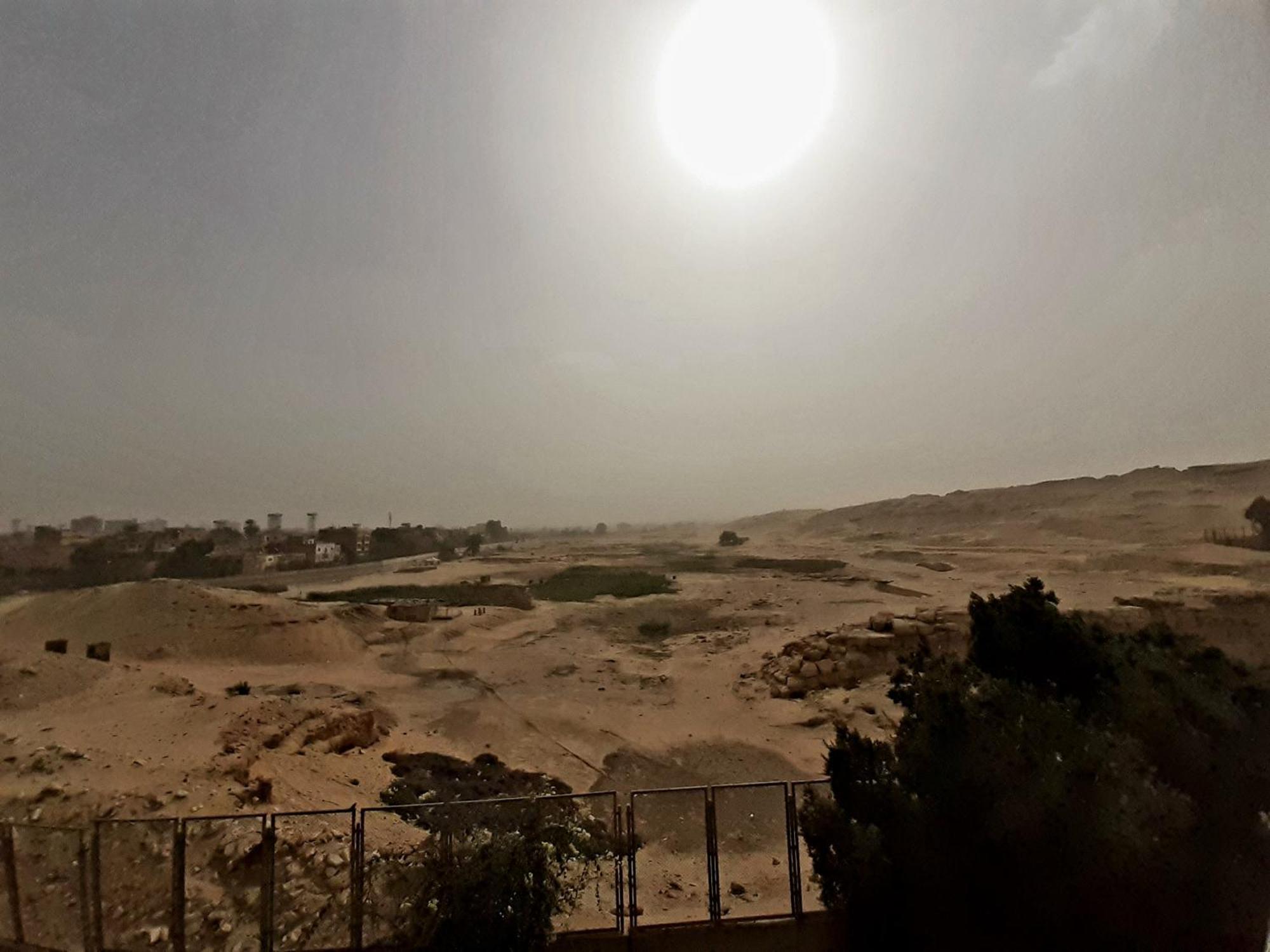 Отель Tut Pyramids View Kafrat al Jabal Экстерьер фото